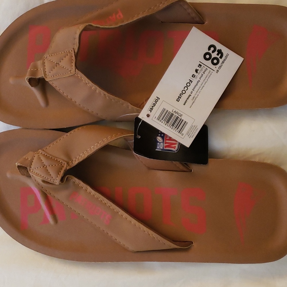 Mens Patriots flip flops